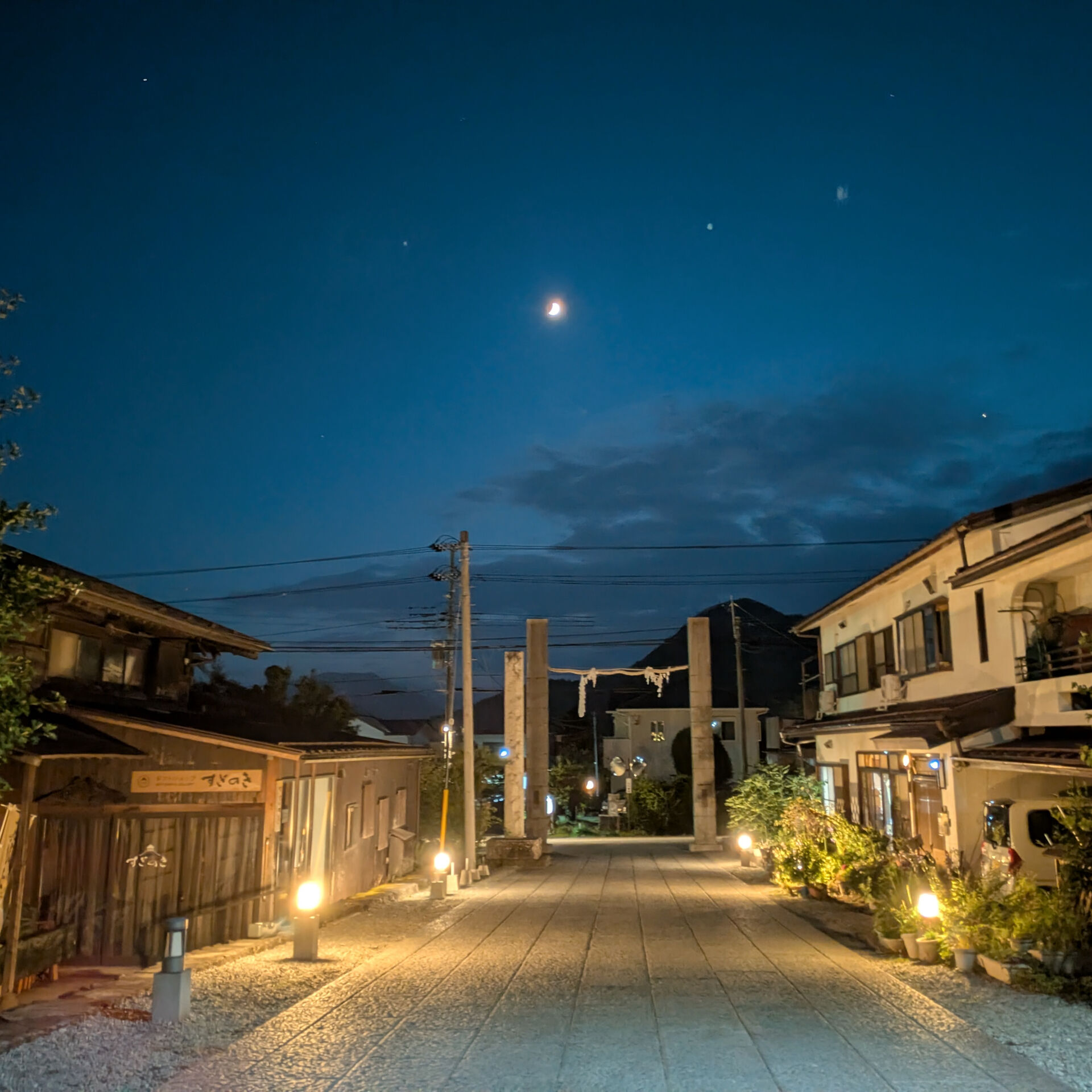 登山者を守る光に思いを寄せて、夏の夜の河口浅間神社へ🌙⛩️